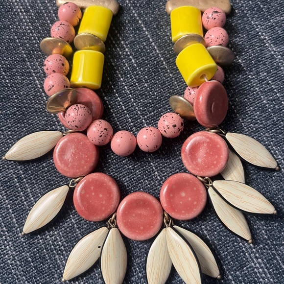 Anthropologie Tahiti Boho Bib necklace, pink , white, yellow - Picture 2 of 5